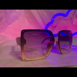 Brand new!!! Women sunglasses